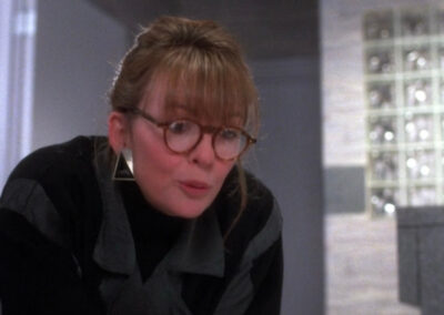 Glass block in Baby Boom (1987)