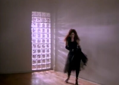 Glass block in Cindy Valentine’s music video for “In Your Midnight Hour”, from her 1987 album, Secret Rendez-Vous