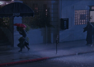 Glass block on a restaurant exterior in Darkman (1990)