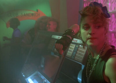 Glass block at the club scene in Desperately Seeking Susan (1985)