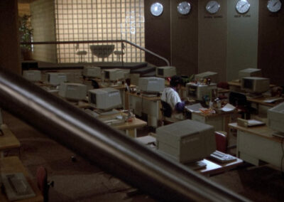 Glass block in Jumpin’ Jack Flash (1986)