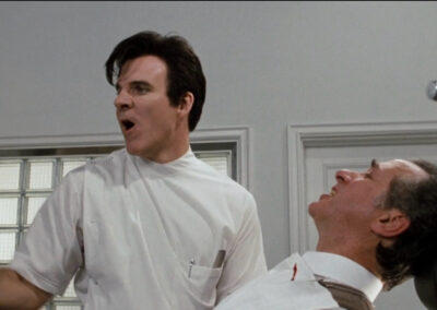 Glass block in the dentist’s office in Little Shop of Horrors (1986)