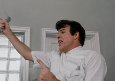 Glass block in the dentist’s office in Little Shop of Horrors (1986)