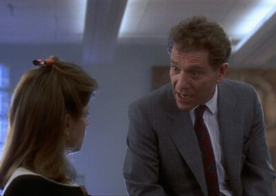 Glass block in Albert’s office in Look Who’s Talking (1989)