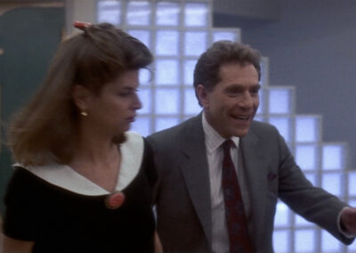 Glass block in Albert’s office in Look Who’s Talking (1989)