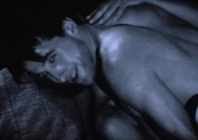 Glass block in Flatliners (1990), William Baldwin camera sex scene