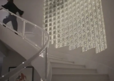 Glass block in Stranger By Night (1994)